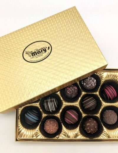 Box of 12 handmade truffles